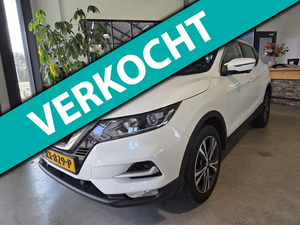 Nissan Qashqai 1.2 N-Connecta * Navigatie/Panorama/camera !