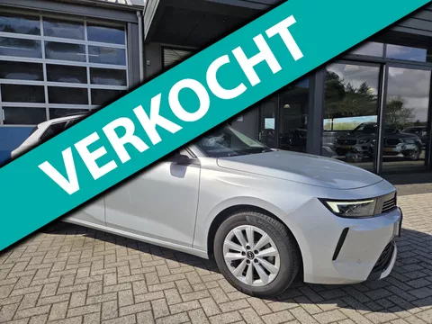 Opel ASTRA SPORTS TOURER 1.2 Turbo Business Edition