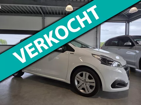 Peugeot 208 1.2 PureTech Signature Navigatie/Telefoon, PDC.
