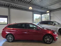 Peugeot 308 SW 1.2 PureTech Blue Lease Premium Trekhaak ! Foto