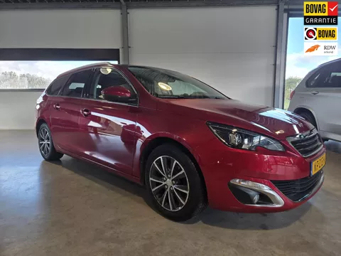 Peugeot 308 SW 1.2 PureTech Blue Lease Premium Trekhaak !
